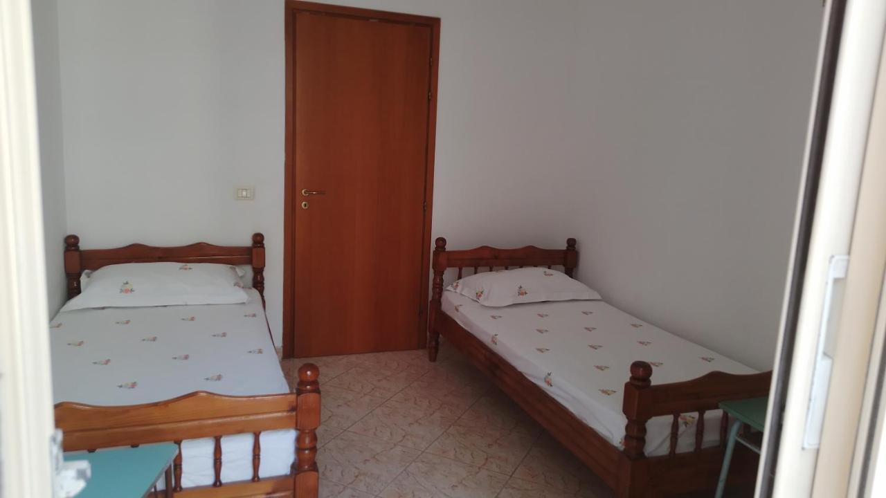 Home Vlorë Extérieur photo